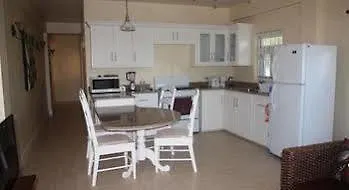 South Sea House Apartment Cap Estate