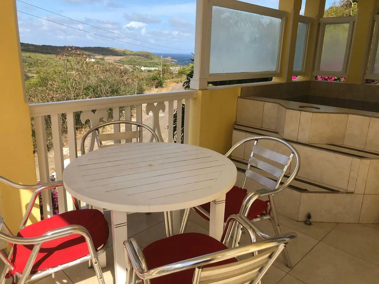 South Sea House Apartment Cap Estate